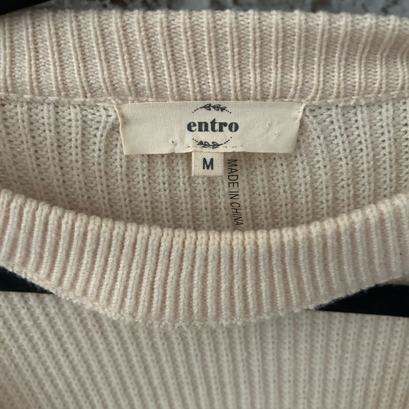 Cream long sweater with pearl detail. - Picture 4 of 4